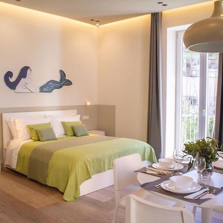 Sirena Partenope E San Gennaro Home Sanita - Centro Storico Napoli Extérieur photo