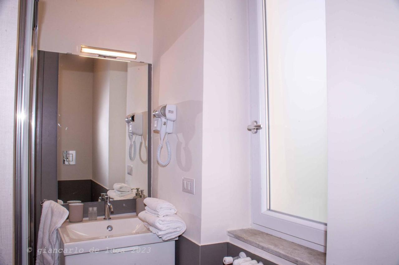 Sirena Partenope E San Gennaro Home Sanita - Centro Storico Napoli Extérieur photo
